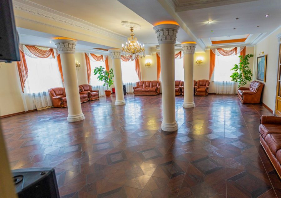 Холл в санатории им.И.М.Сеченова в городе Ессентуки - фотография