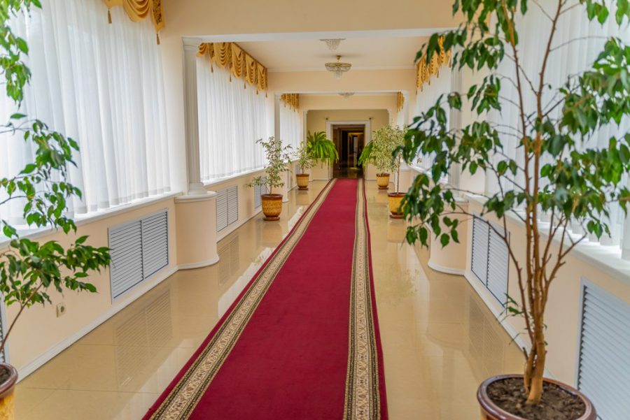 Коридор в санатории им.И.М.Сеченова в городе Ессентуки - фотография