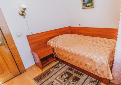 Одноместный номер стандарт в санатории им.И.М.Сеченова в городе Ессентуки - фотография