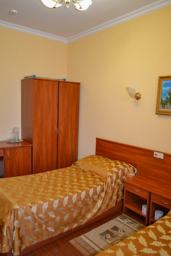 Семейный номер в санатории им.И.М.Сеченова в городе Ессентуки - фотография