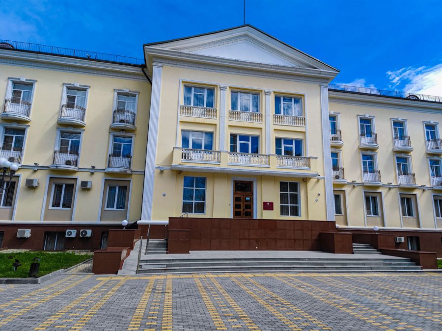 Корпус санатория им.И.М.Сеченова в городе Ессентуки - фотография