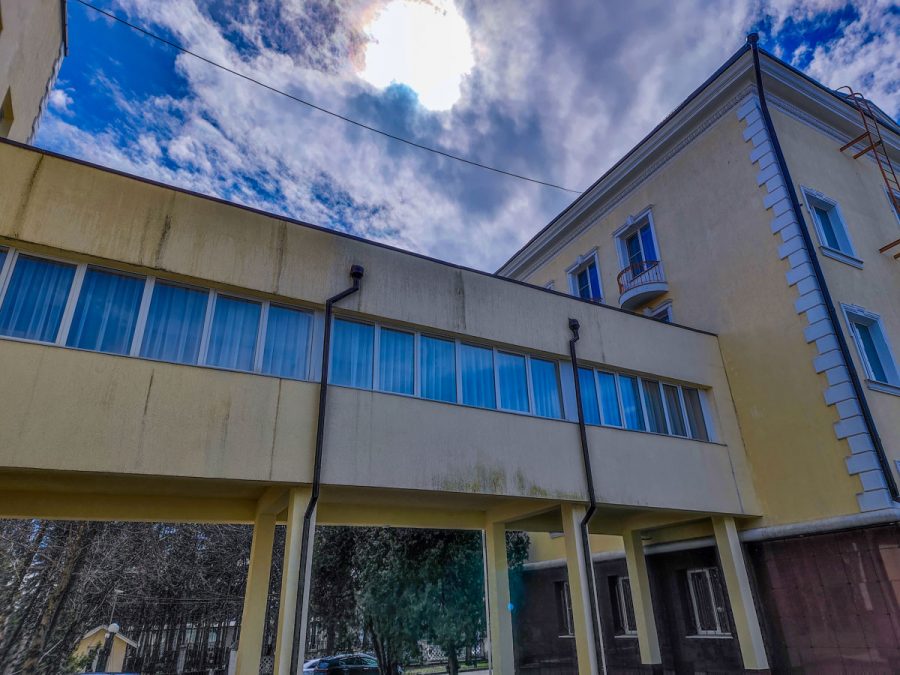 Теплый переход между корпусами в санатории им.И.М.Сеченова в городе Ессентуки - фотография