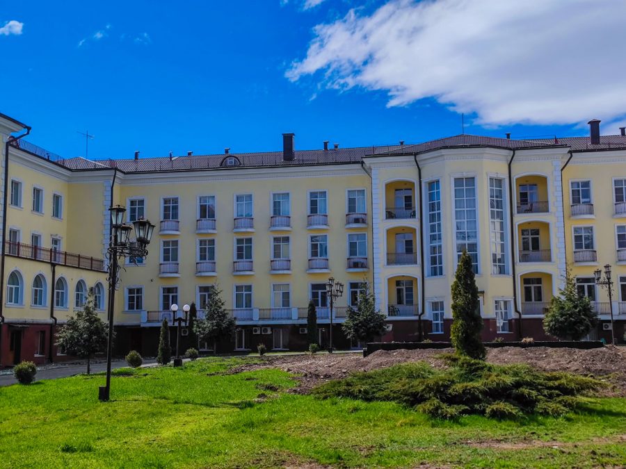 Корпус санатория им.И.М.Сеченова в городе Ессентуки - фотография