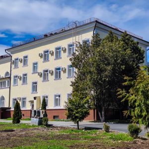 Корпус санатория им.И.М.Сеченова в городе Ессентуки - фотография