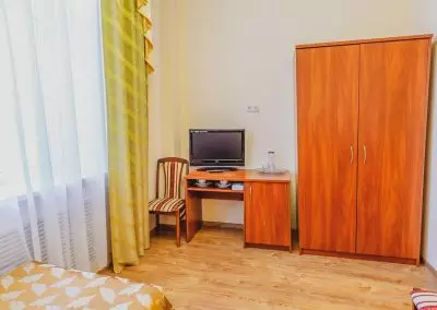 Двухместный номер стандарт в санатории им.И.М.Сеченова в городе Ессентуки - фотография